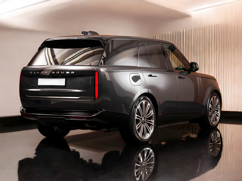 Land Rover Range Rover P550e Autobiography (3)