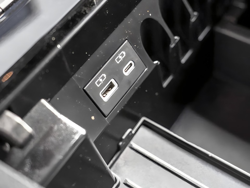 Toyota Sequoia TRD PRO - foto 27