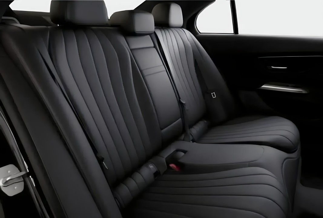 Mercedes-Benz E 300de 4MATIC AMG - foto 6