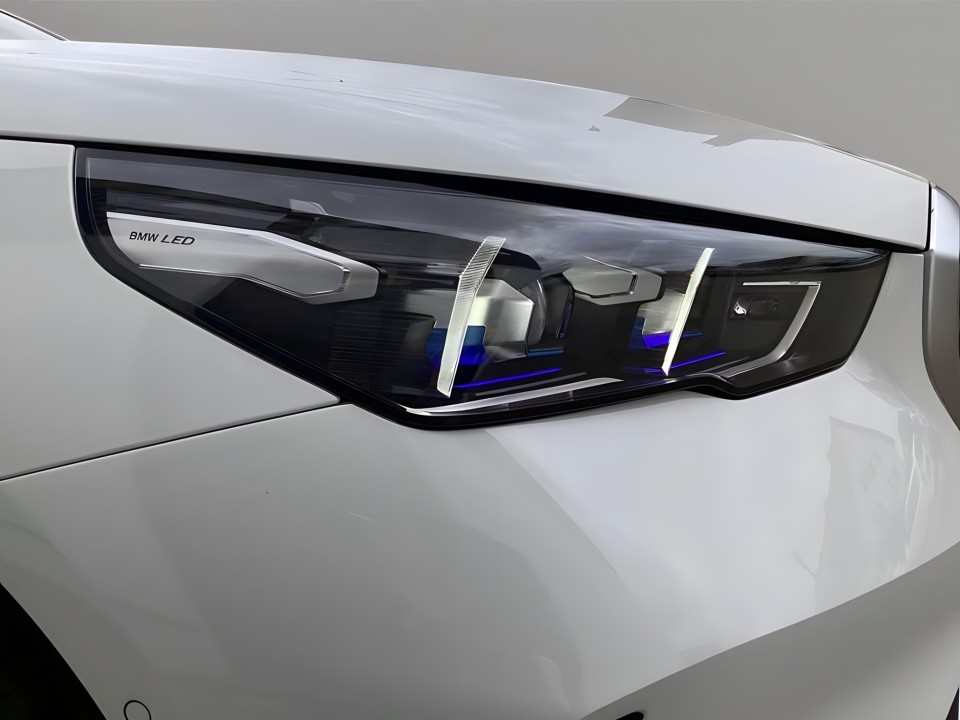 BMW Seria 5 520d xDrive - foto 23