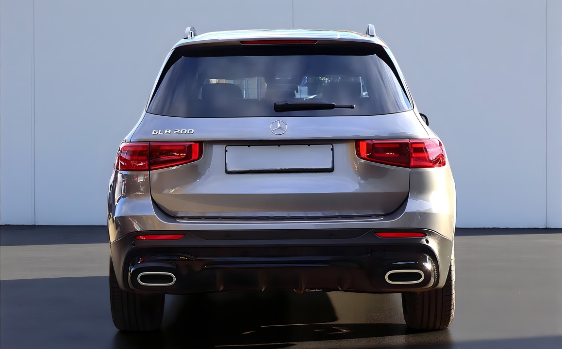 Mercedes-Benz GLB 200 (3)