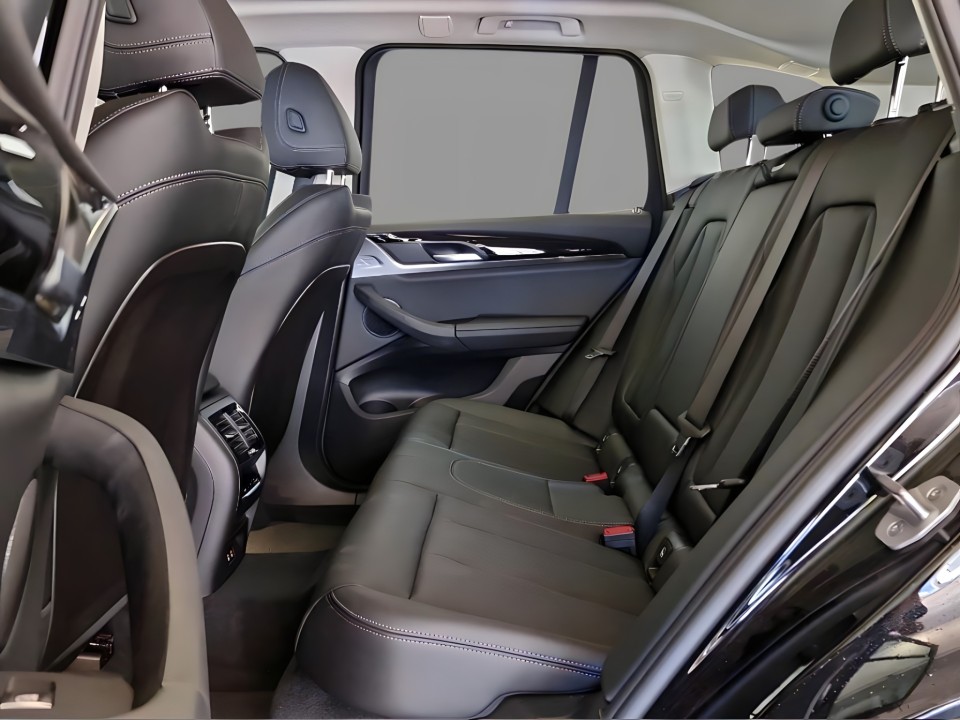 BMW X3 xDrive30e (5)