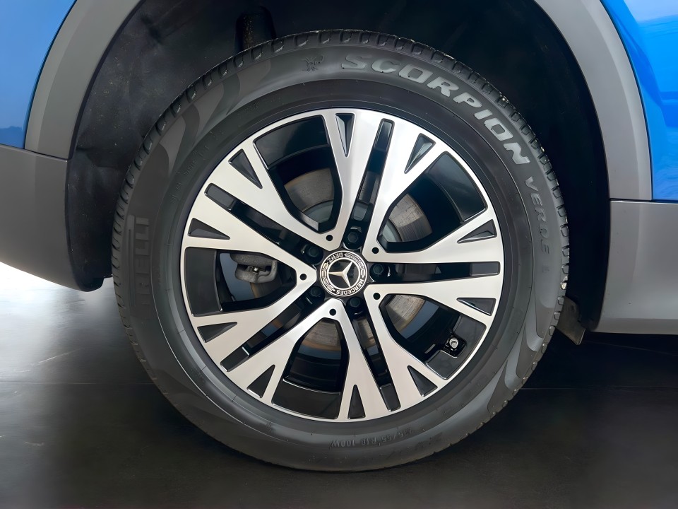 Mercedes-Benz GLB 250 4MATIC - foto 28