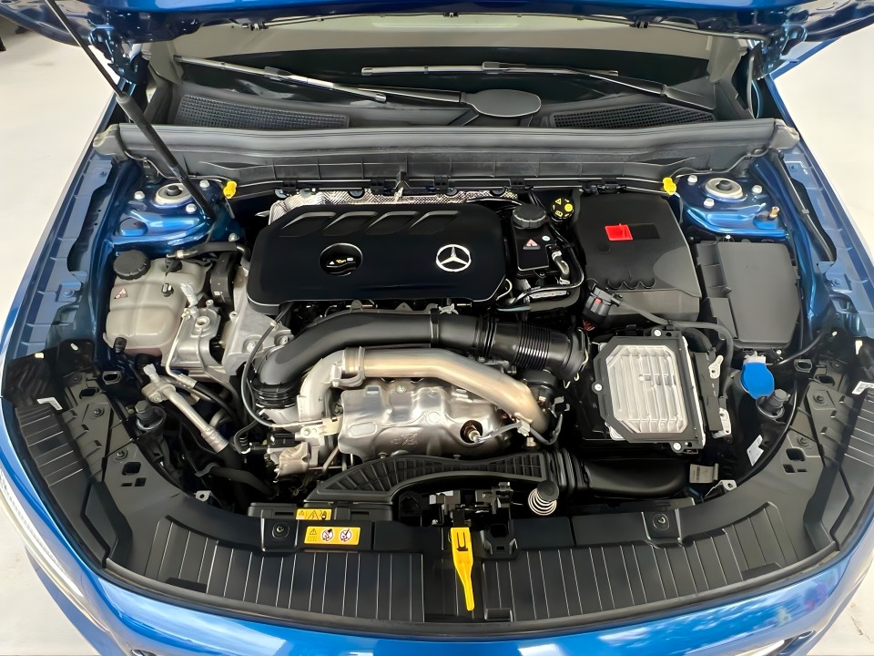 Mercedes-Benz GLB 250 4MATIC - foto 27