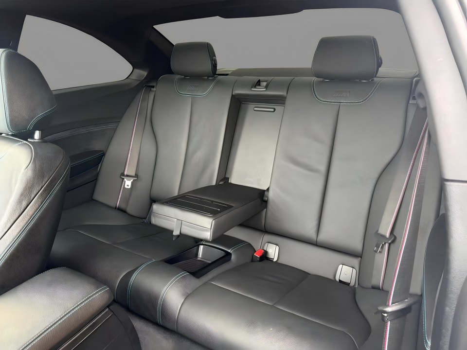 BMW M2 Competition - foto 15