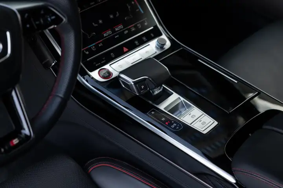 Audi S8 4.0 TFSI - foto 8