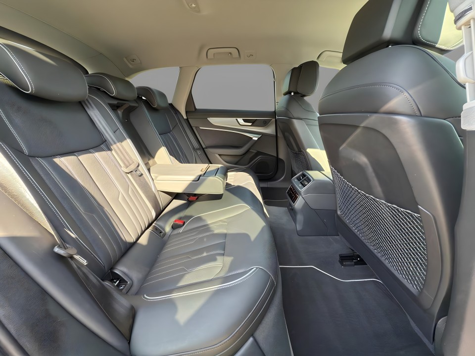 Audi A6 55 TFSI Quattro - foto 10