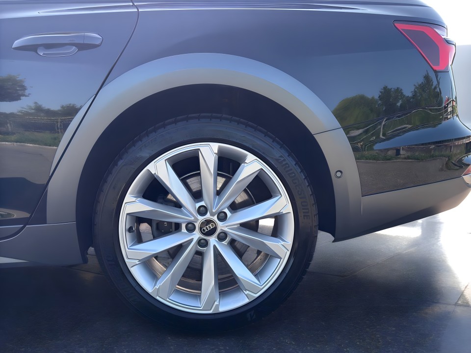 Audi A6 55 TFSI Quattro - foto 32