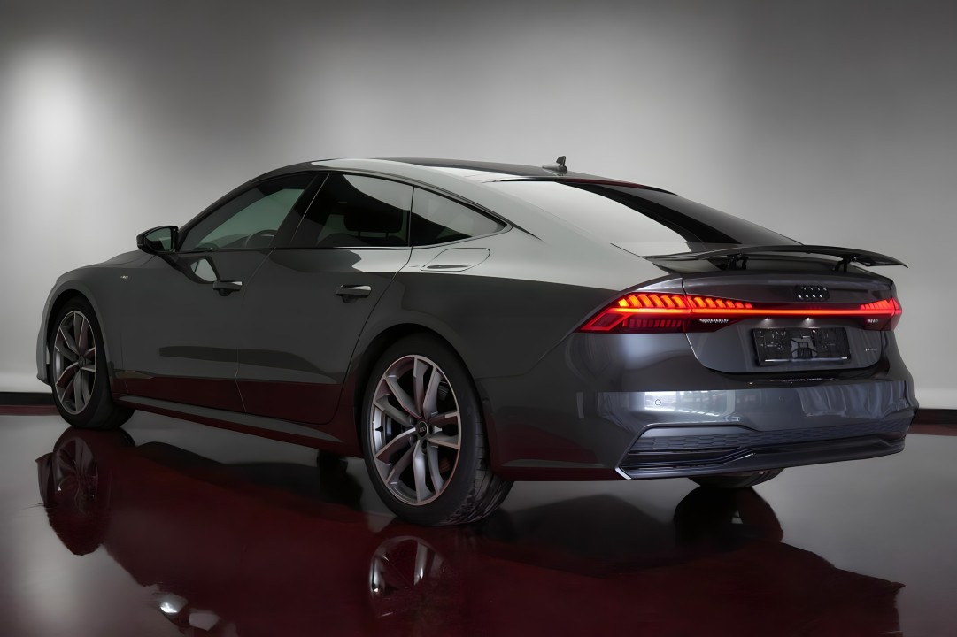 Audi A7 50 TFSIe S-tronic S-Line (3)