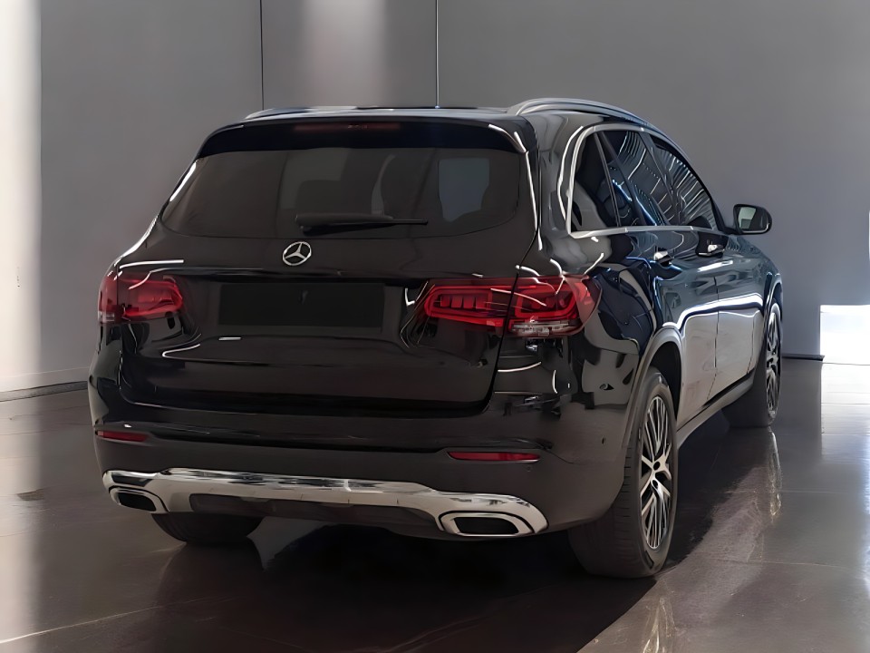 Mercedes-Benz GLC 220d 4MATIC (4)