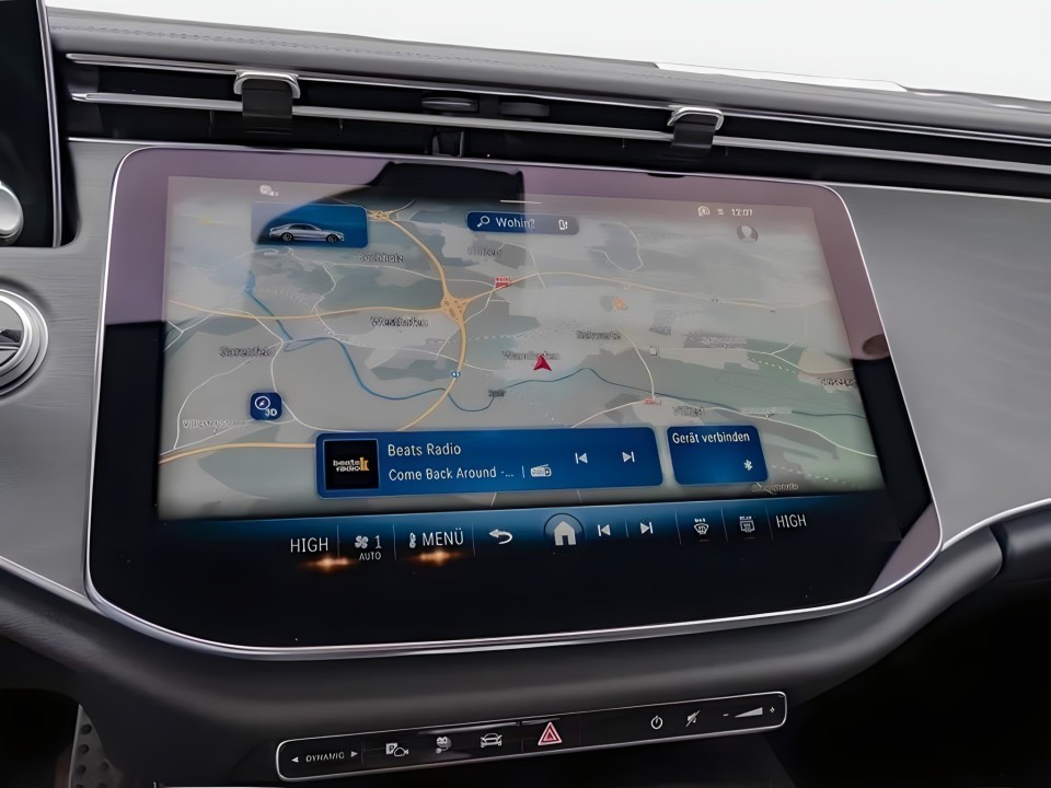 Mercedes-Benz E 300e 4MATIC AMG Line - foto 14