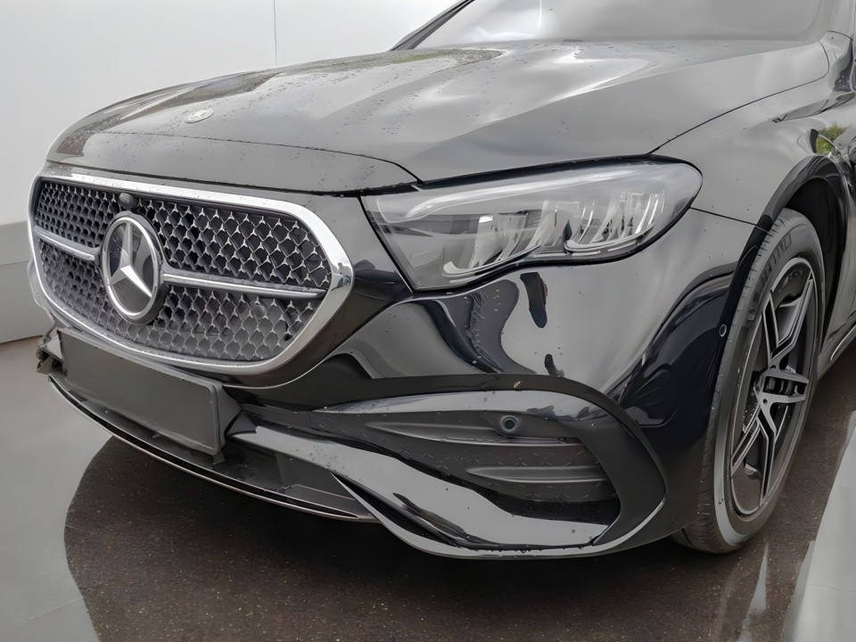 Mercedes-Benz E 300e 4MATIC AMG Line - foto 17