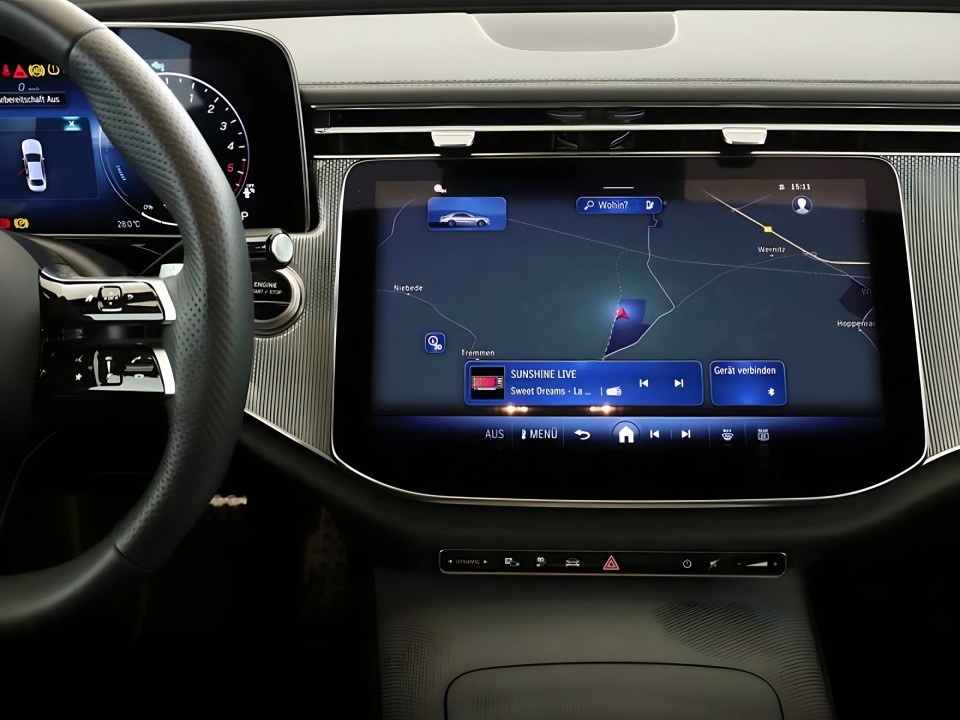 Mercedes-Benz E 300de 4MATIC AMG Line - foto 12