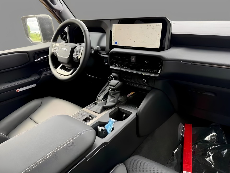 Toyota Land Cruiser - foto 9