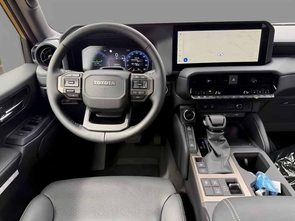 Toyota Land Cruiser - foto 7