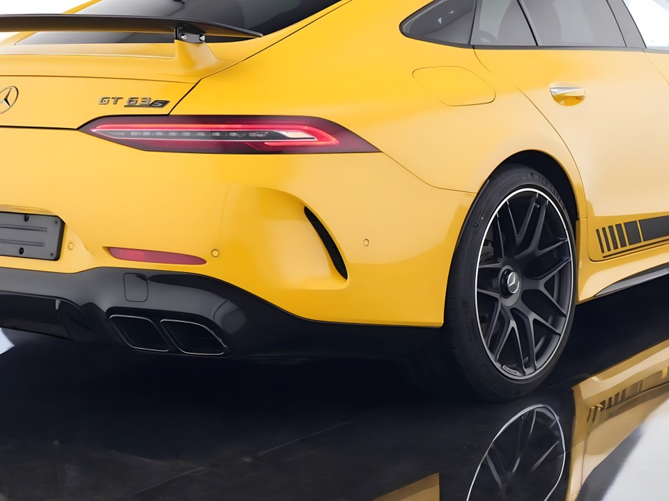 Mercedes-Benz AMG GT 4 63 S 4MATIC+ - foto 9
