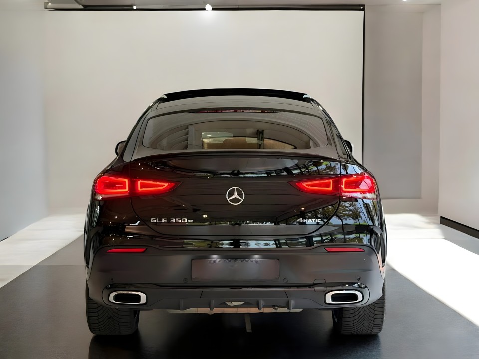 Mercedes-Benz GLE Coupe 350e 4MATIC AMG Line (3)