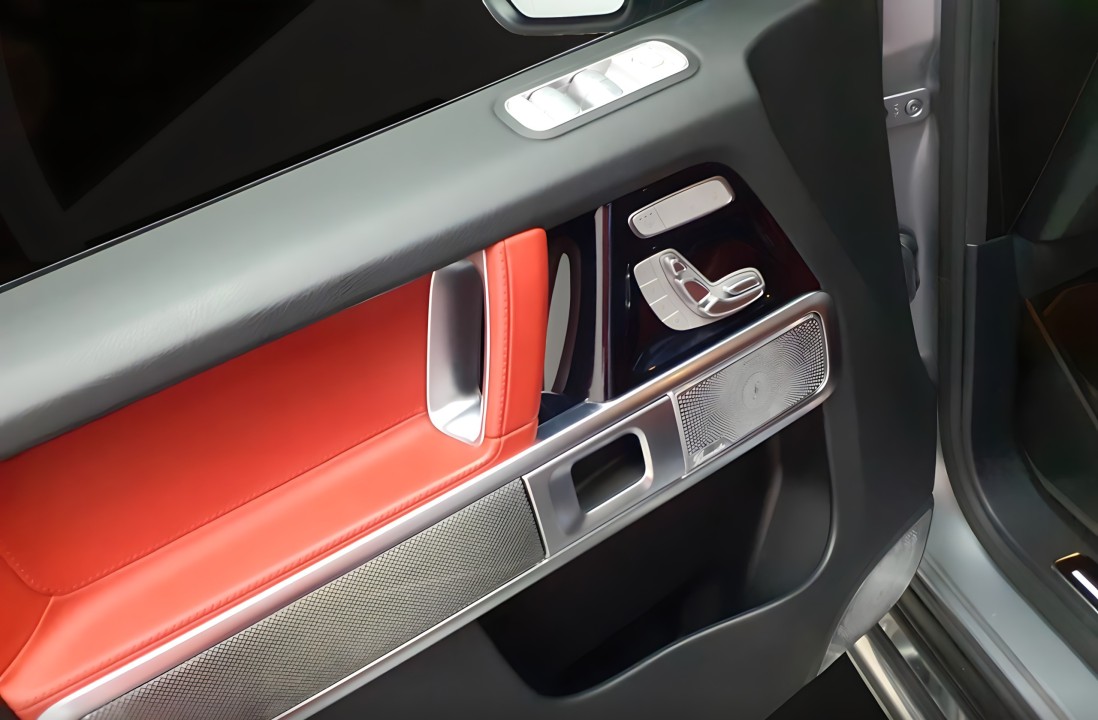 Mercedes-Benz G 63 AMG - foto 16