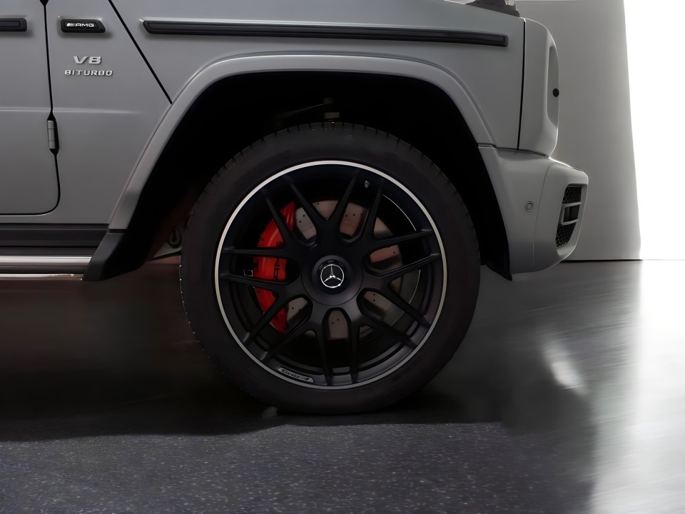 Mercedes-Benz G 63 AMG - foto 18