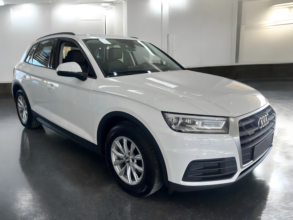 Audi Q5 35TDI quattro S tronic (1)
