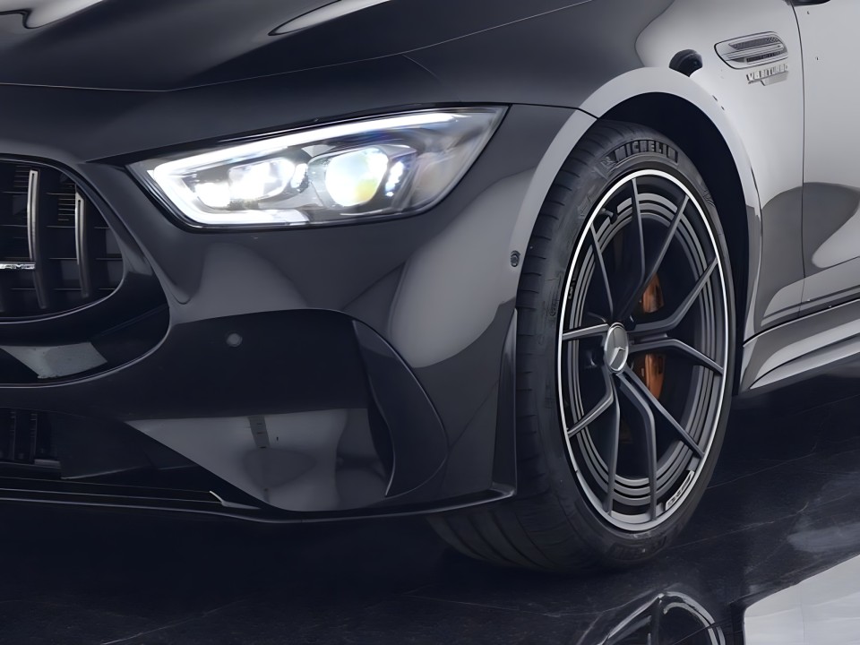 Mercedes-Benz AMG GT 63 S E Performance - foto 11