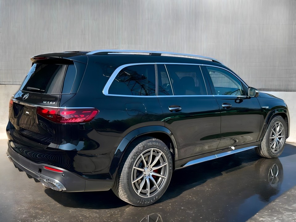 Mercedes-Benz GLS 63 AMG 4MATIC+ (3)