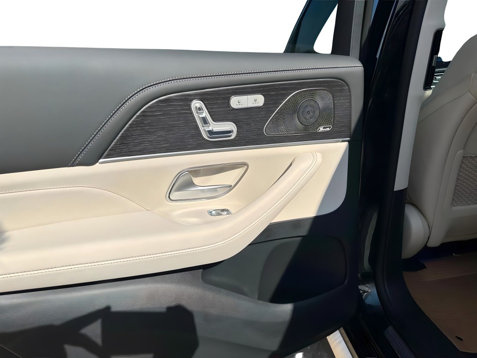 Mercedes-Benz GLS 63 AMG 4MATIC+ - foto 13