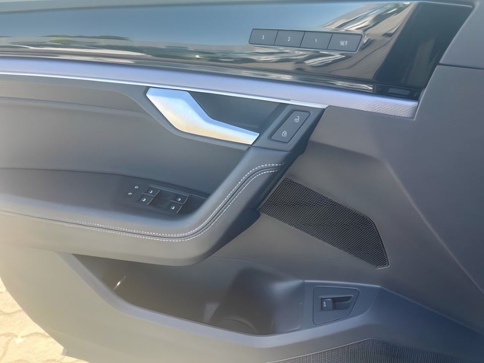 Volkswagen Touareg R-line - foto 18