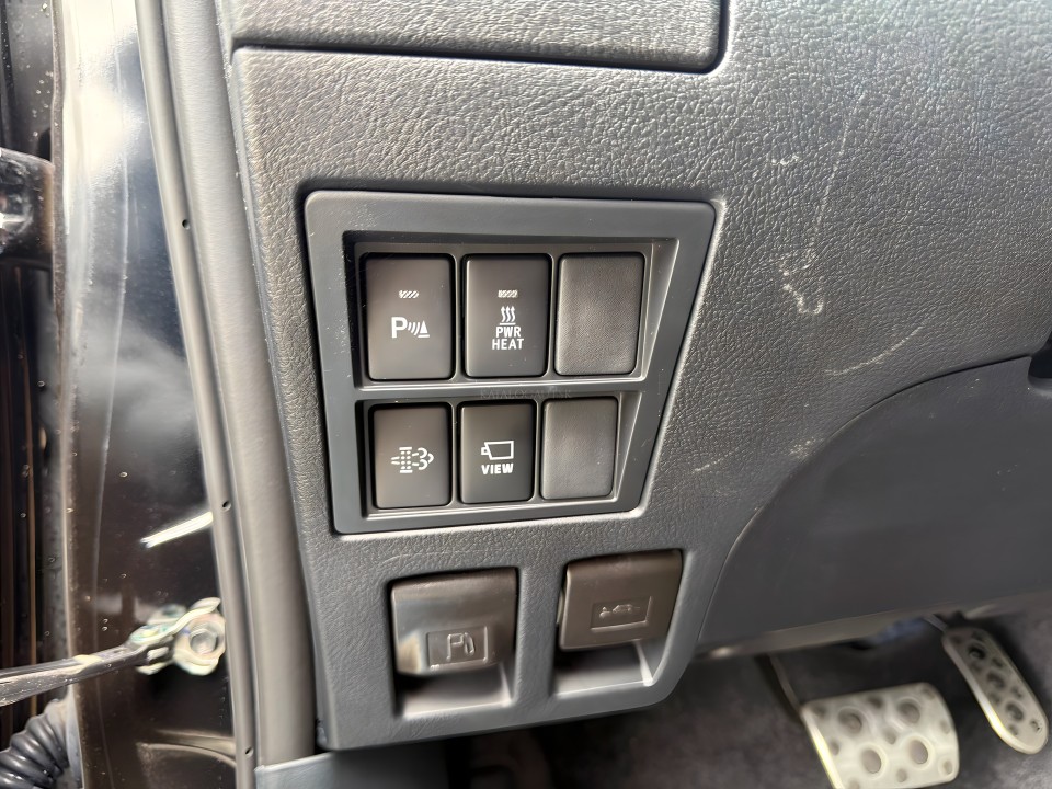 Toyota Hilux GR Sport - foto 14