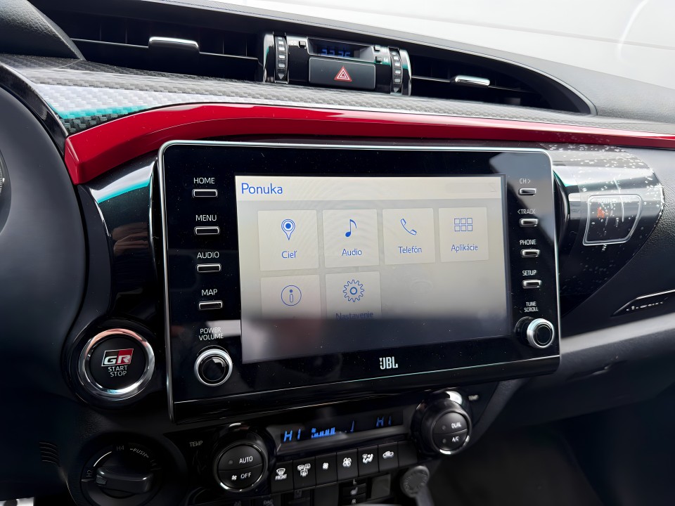 Toyota Hilux GR Sport - foto 19