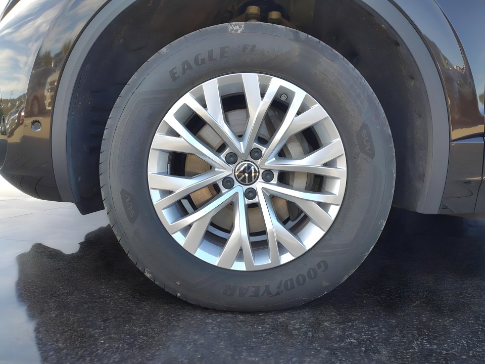 Volkswagen Touareg Elegance - foto 29