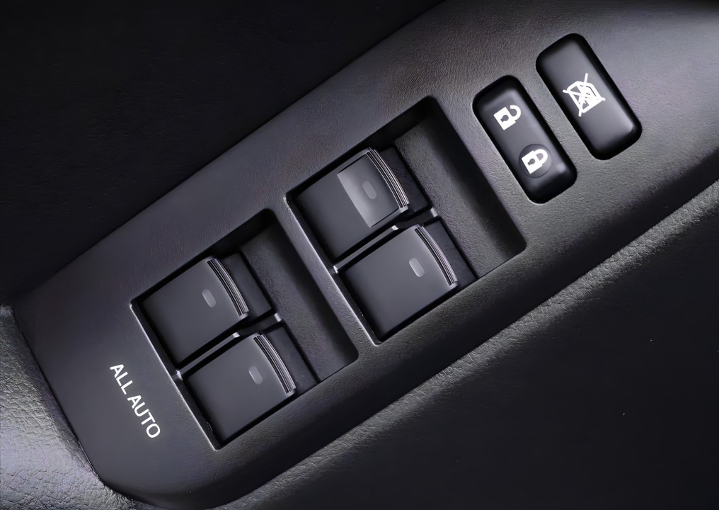 Toyota Land Cruiser - foto 27