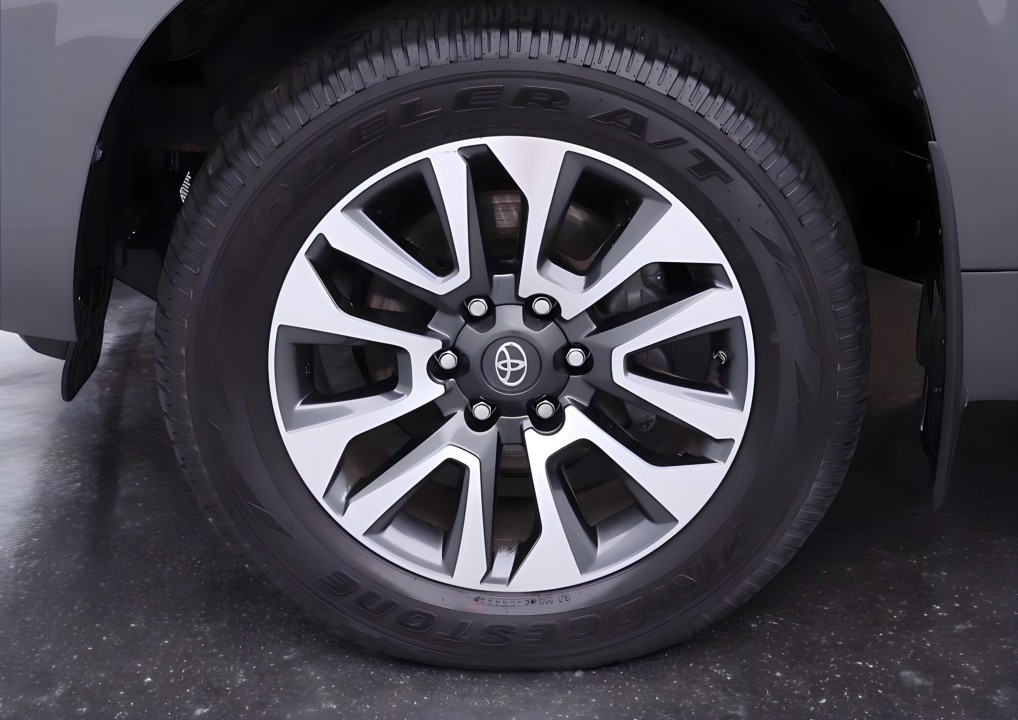 Toyota Land Cruiser - foto 31