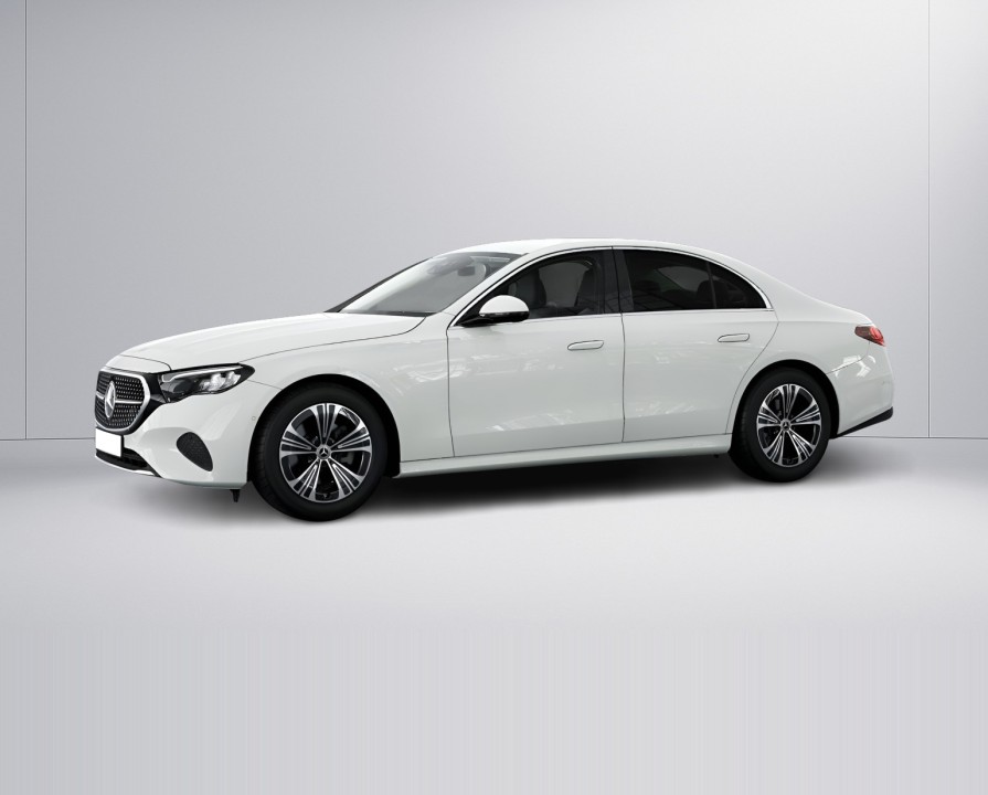 Mercedes-Benz E 200 4MATIC - foto 9