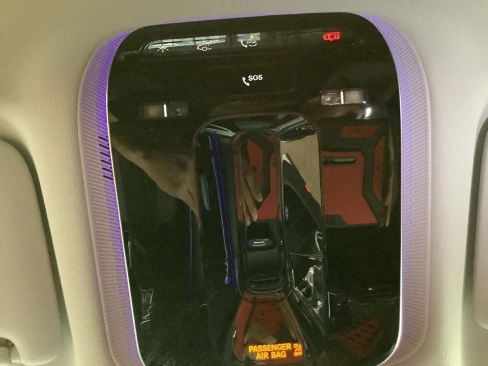 Mercedes-Benz E 200 4MATIC - foto 18