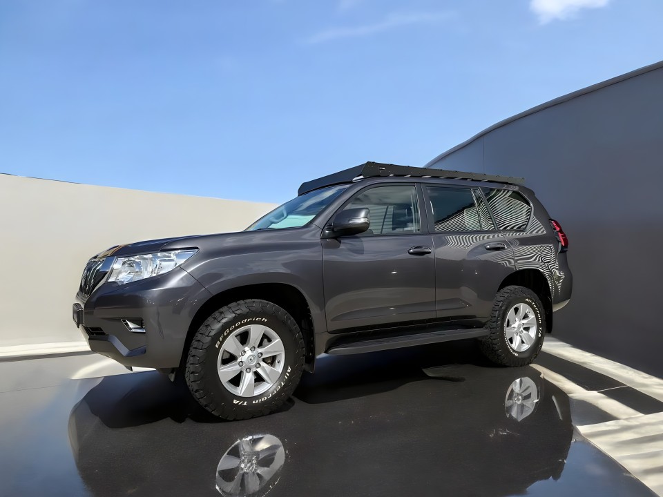 Toyota Land Cruiser - foto 7