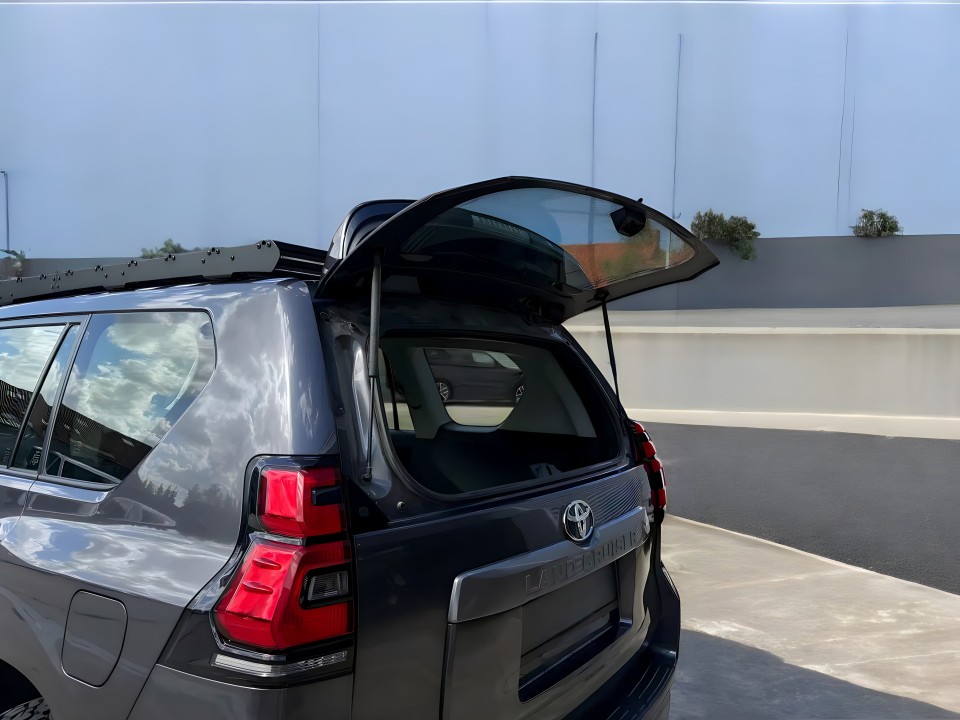 Toyota Land Cruiser - foto 24