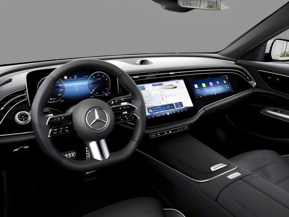 Mercedes-Benz E 200 4MATIC AMG - foto 9