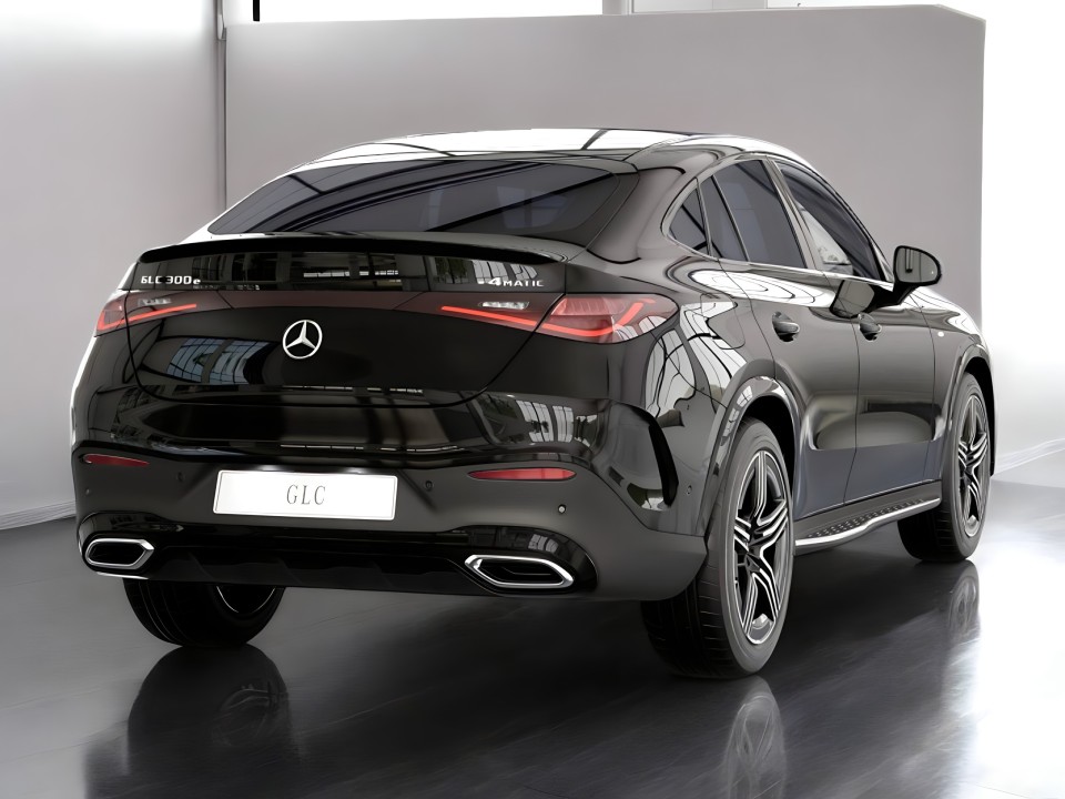 Mercedes-Benz GLC Coupe 300e 4MATIC AMG (5)