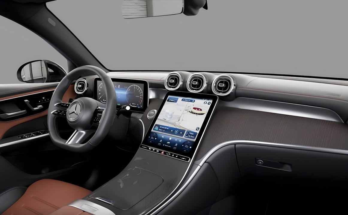 Mercedes-Benz GLC Coupe 300e 4MATIC AMG - foto 17