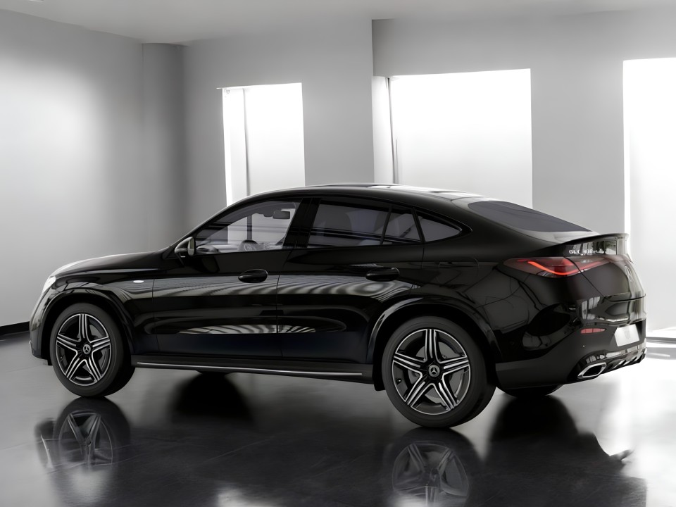 Mercedes-Benz GLC Coupe 300e 4MATIC AMG - foto 8