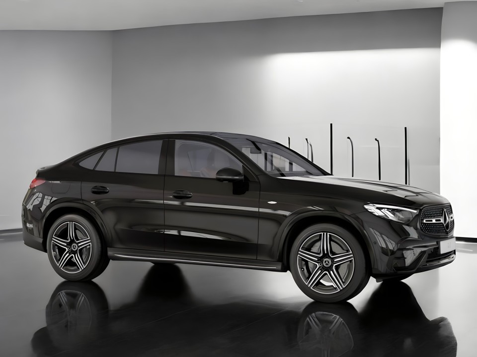 Mercedes-Benz GLC Coupe 300e 4MATIC AMG (2)