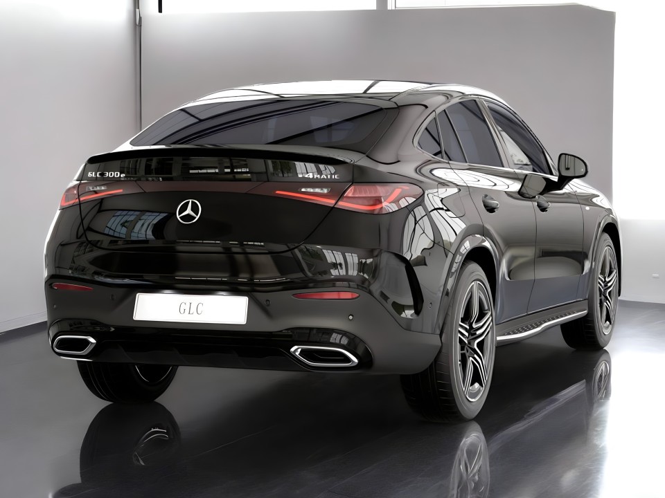 Mercedes-Benz GLC Coupe 300e 4MATIC AMG (5)