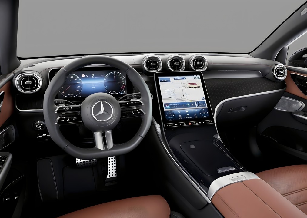 Mercedes-Benz GLC Coupe 300e 4MATIC AMG - foto 14