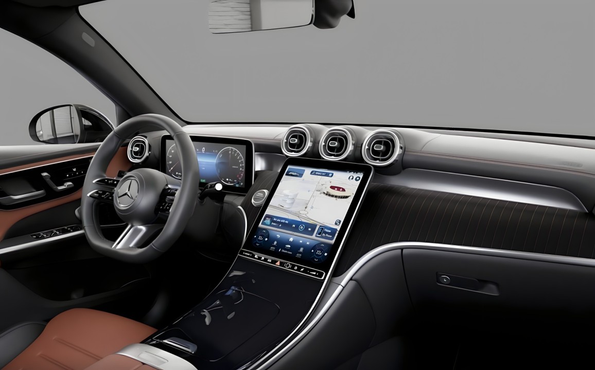 Mercedes-Benz GLC Coupe 300e 4MATIC AMG - foto 17