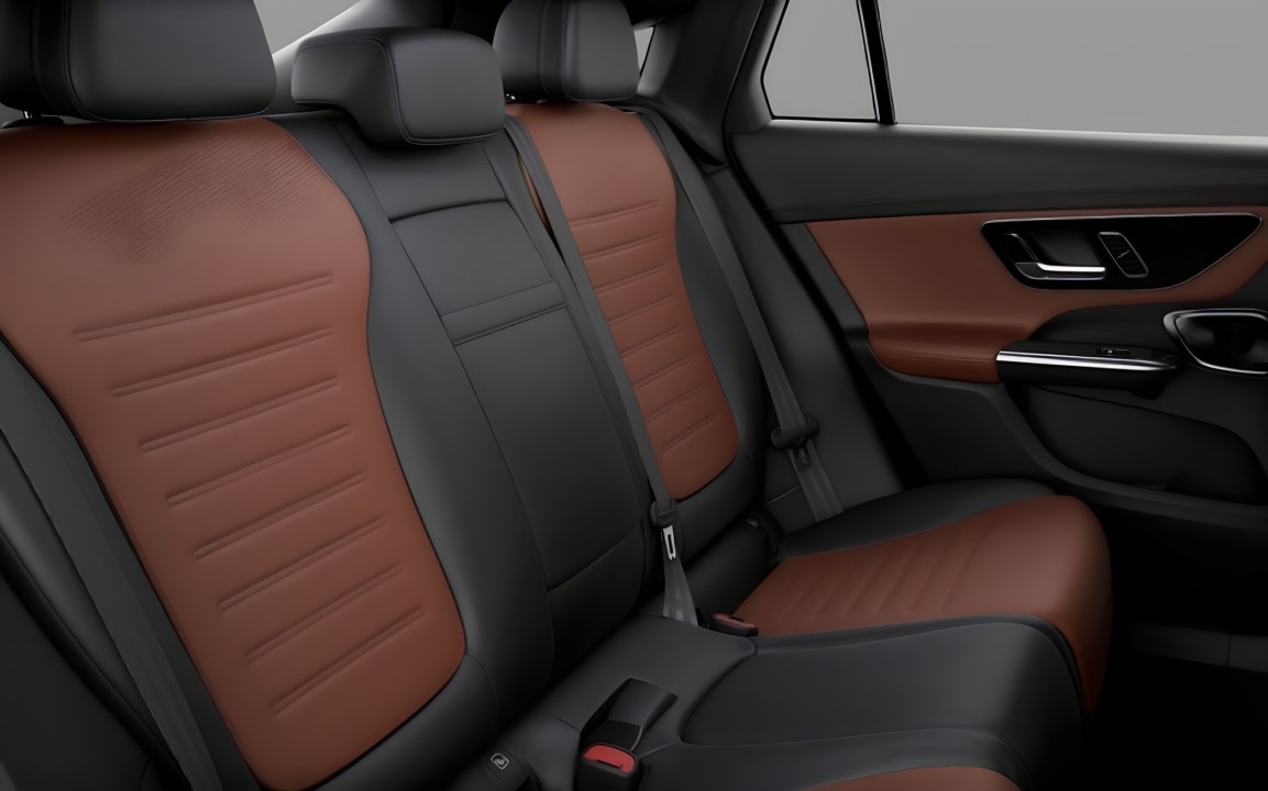 Mercedes-Benz GLC Coupe 300e 4MATIC AMG - foto 15