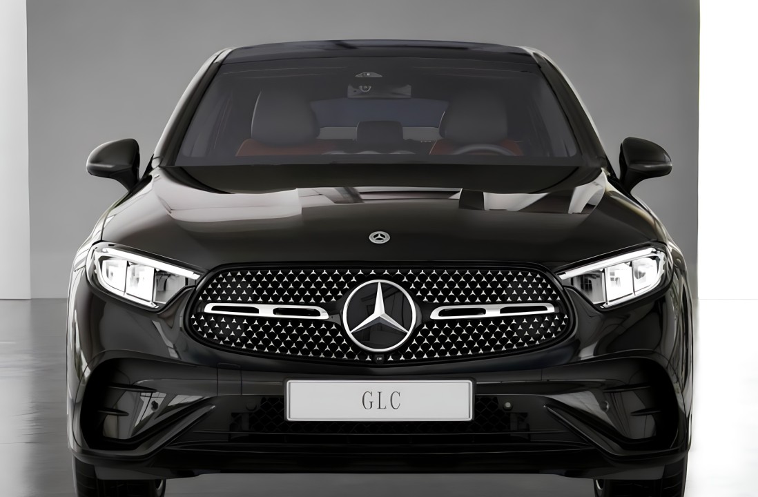 Mercedes-Benz GLC Coupe 300e 4MATIC AMG - foto 13