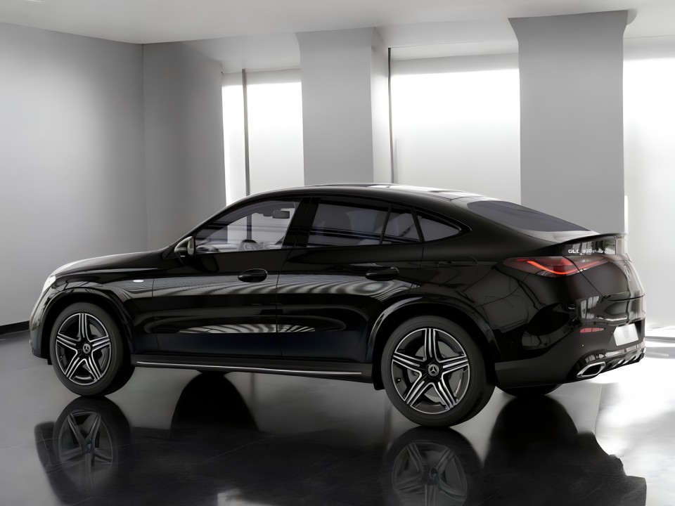 Mercedes-Benz GLC Coupe 300e 4MATIC AMG - foto 8