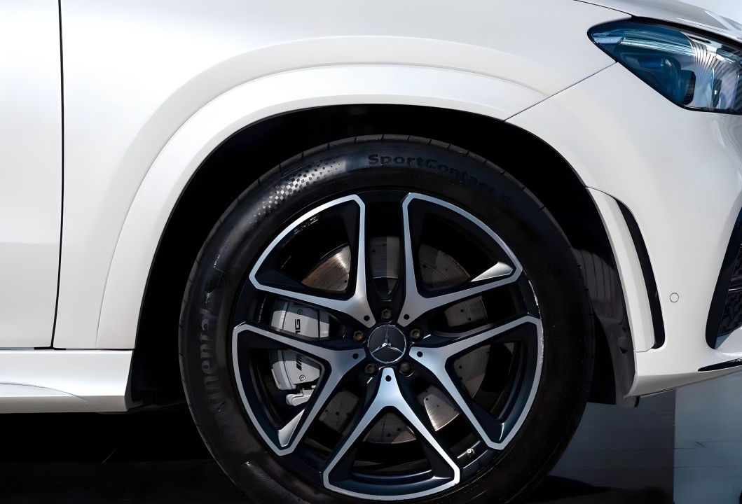 Mercedes-Benz GLE Coupe AMG 53 4MATIC+ - foto 25