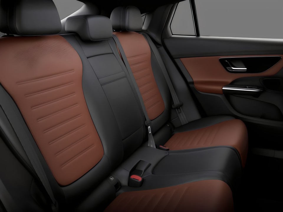 Mercedes-Benz GLC Coupe 300e 4MATIC AMG Line - foto 17